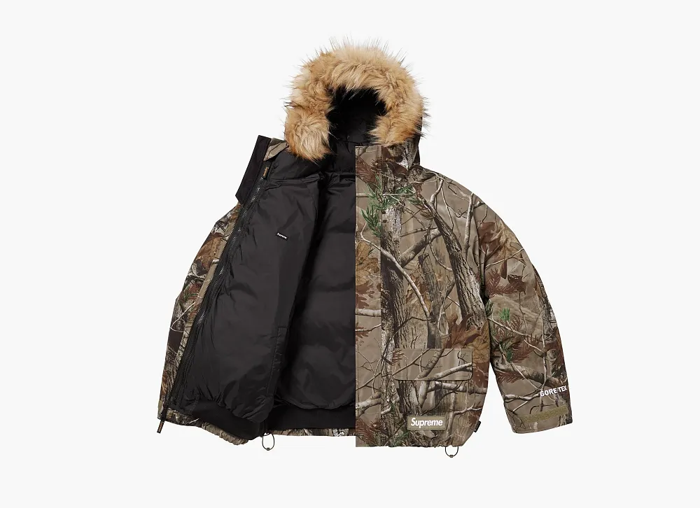Supreme 2-In-1 GORE-TEX Parka + Reversible 700-Fill Down Liner Jacket Realtree AP Camo