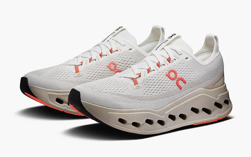 On Cloudsurfer Max WMNS Ivory Salmon