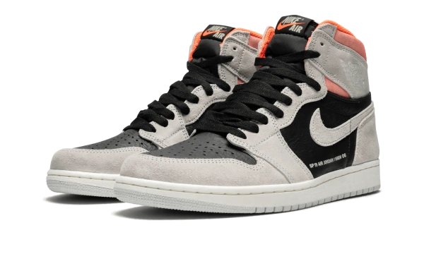 Air Jordan 1 High OG Neutral Grey / Hyper Crimson 