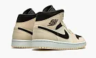 Air Jordan 1 Mid WMNS Barely Orange / Guava Ice