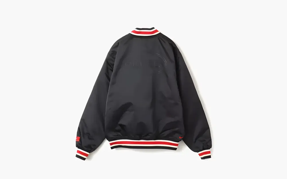 Nike Authentics x Liverpool FC Jacket SE Air Max Collection