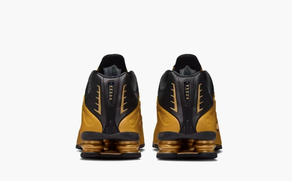 Nike Shox R4 Metallic Gold 