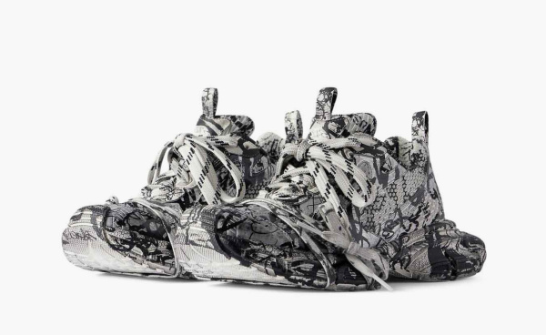 Balenciaga 3XL Sneaker Extreme Graffiti 