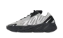 Yeezy Boost 700 Mnvn Metallic 