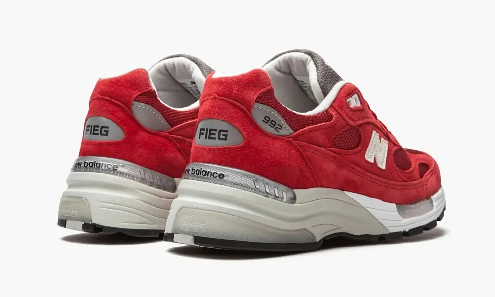 New Balance 992 Kith Kithmas Red