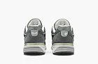 New Balance 990v4 Magnet