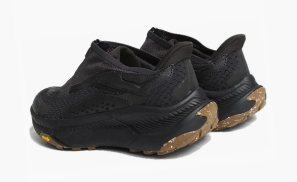 Hoka Project Transport Carbon Black 