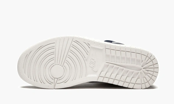 Air Jordan 1 Retro High Jeter 