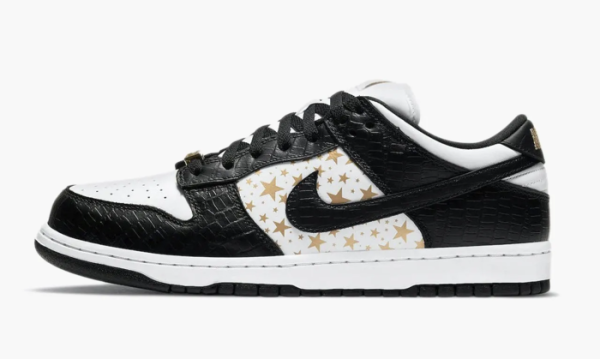 Nike SB Dunk Low Supreme - Stars - Black 