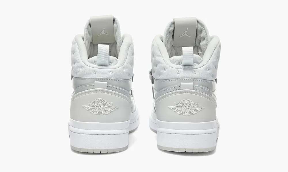 Air Jordan 1 Acclimate WMNS White Grey Fog