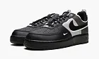 Air Force 1 React Black / White