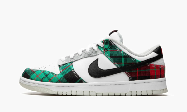 Nike Dunk Low Tartan Plaid 