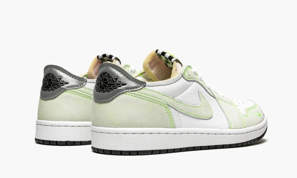 Air Jordan 1 Low OG Ghost Green 