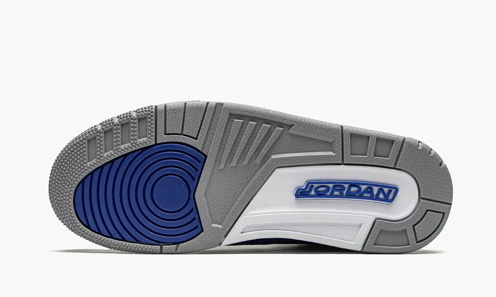 Air Jordan 3 Retro Varsity Royal Cement