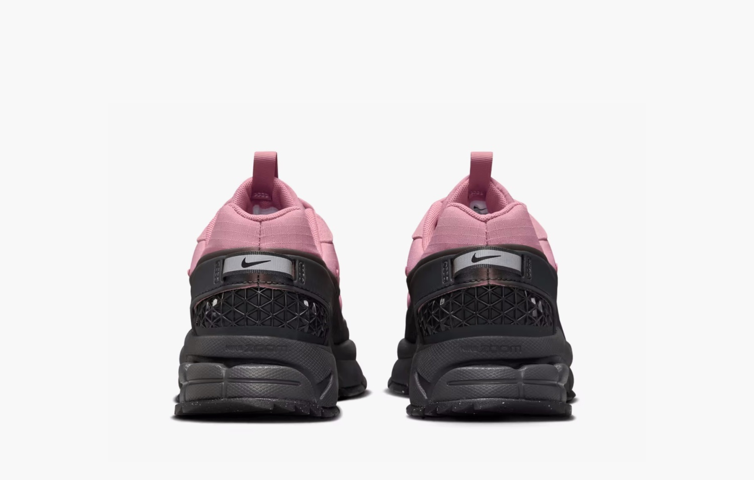 Nike Zoom Vomero 5 Roam WMNS "Elemental Pink Anthracite" 