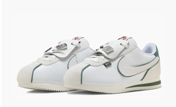 Nike Cortez WMNS All Petals United 