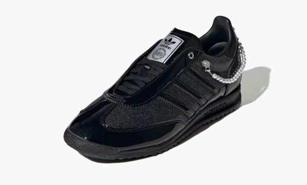 Adidas SL72 OG WMNS Black Patent Pearls 