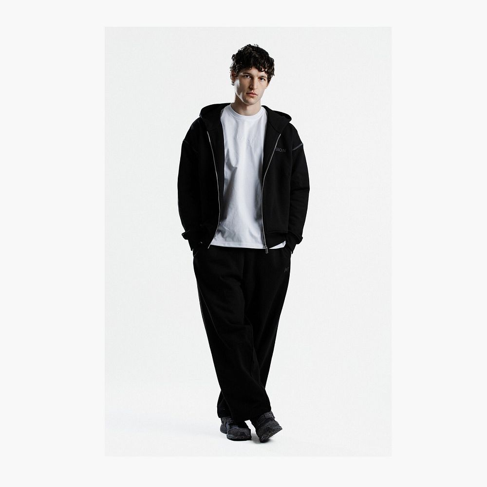 WYSION ZIP HOODIE ONYX BLACK