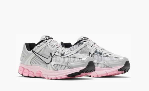 Air Zoom Vomero 5 WMNS Photon Dust Pink Foam 