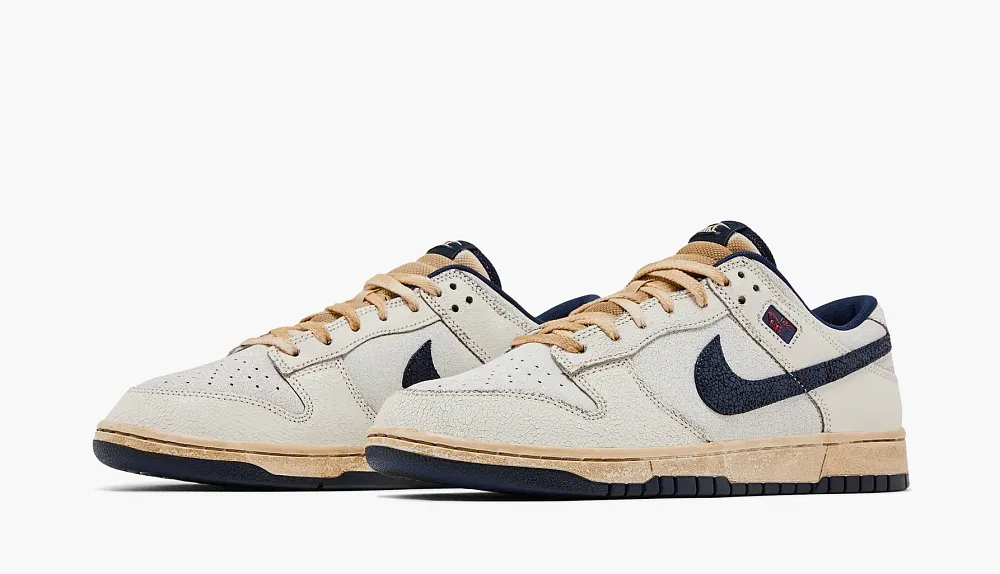 Nike Dunk Low x Stranger Things Phantom