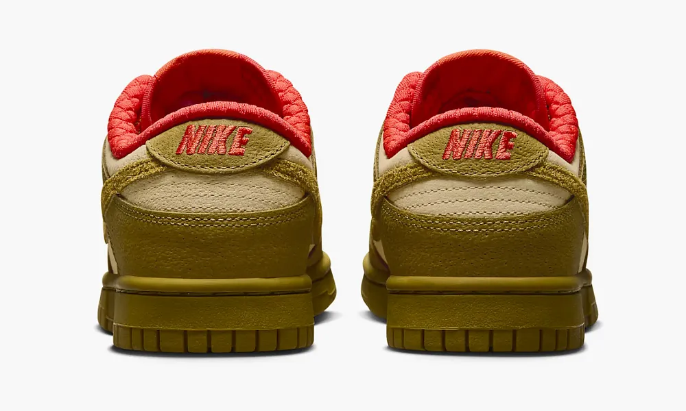 Nike Dunk Low WMNS Bronzine Sesame Picante Red
