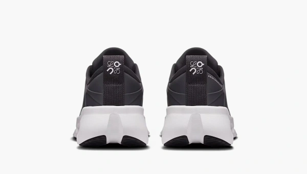 Loewe × On Cloudsolo WMNS Black White 