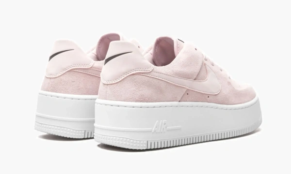 Air Force 1 LO MNS WMNS BARELY ROSE 
