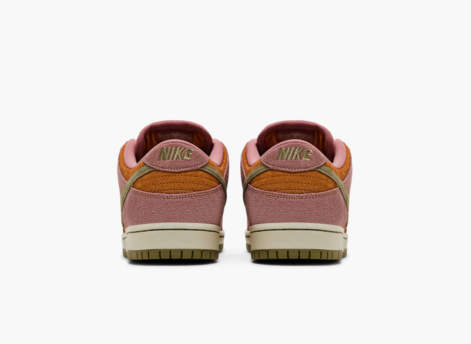 Nike Dunk Low SB "Red Stardust" 