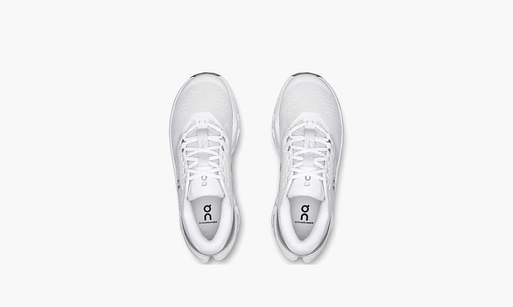 On Cloudrunner 3 WMNS Frost Glacier