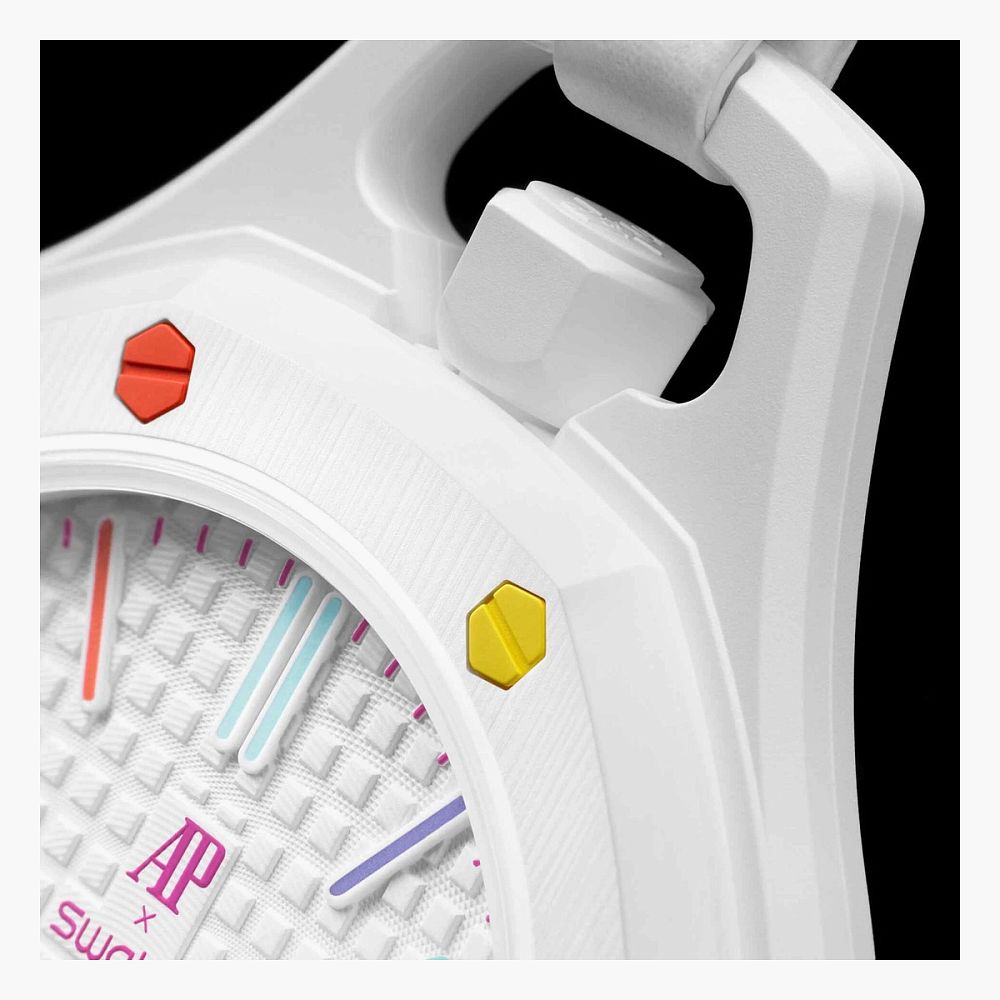 Swatch x Audemars Piguet Royal Pop HUIT BLANC