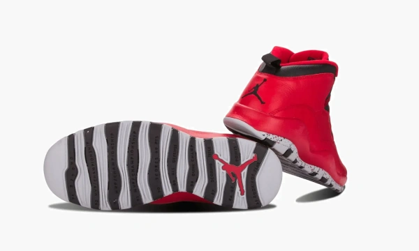 Air Jordan 10 Retro 30th Bulls Over Broadway 