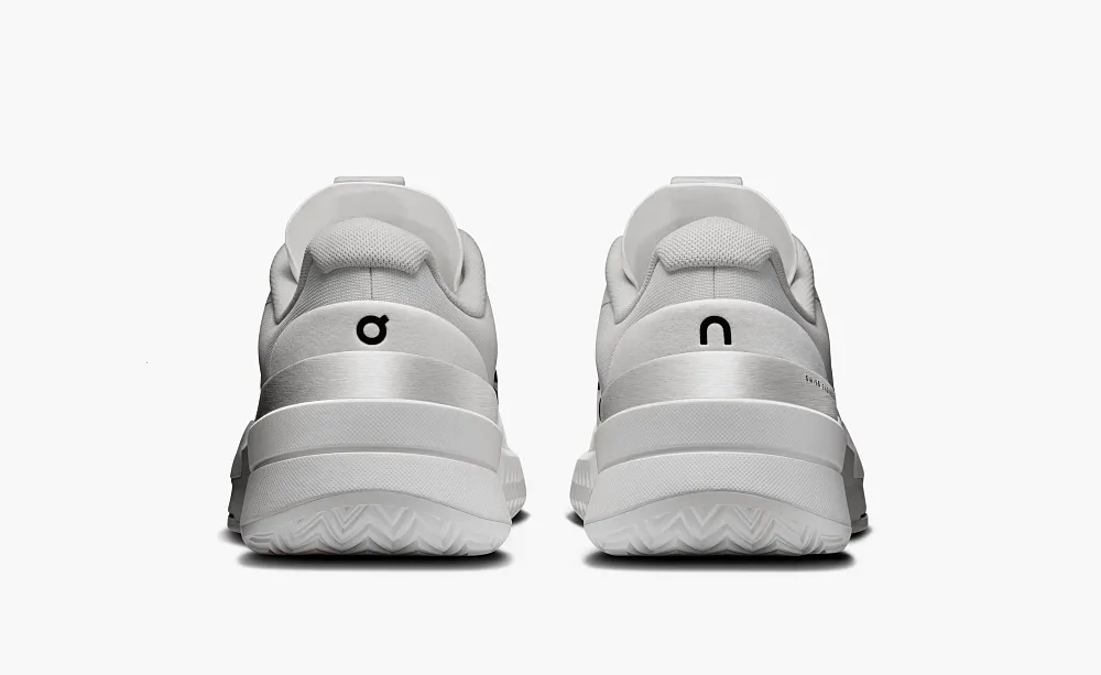 On The Roger Pro 2 All White