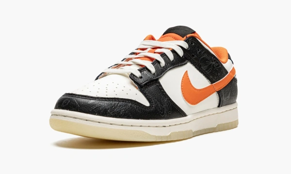 Nike Dunk Low PRM Halloween 