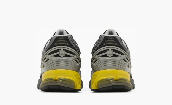 New Balance 1906U Castlerock Ginger Lemon