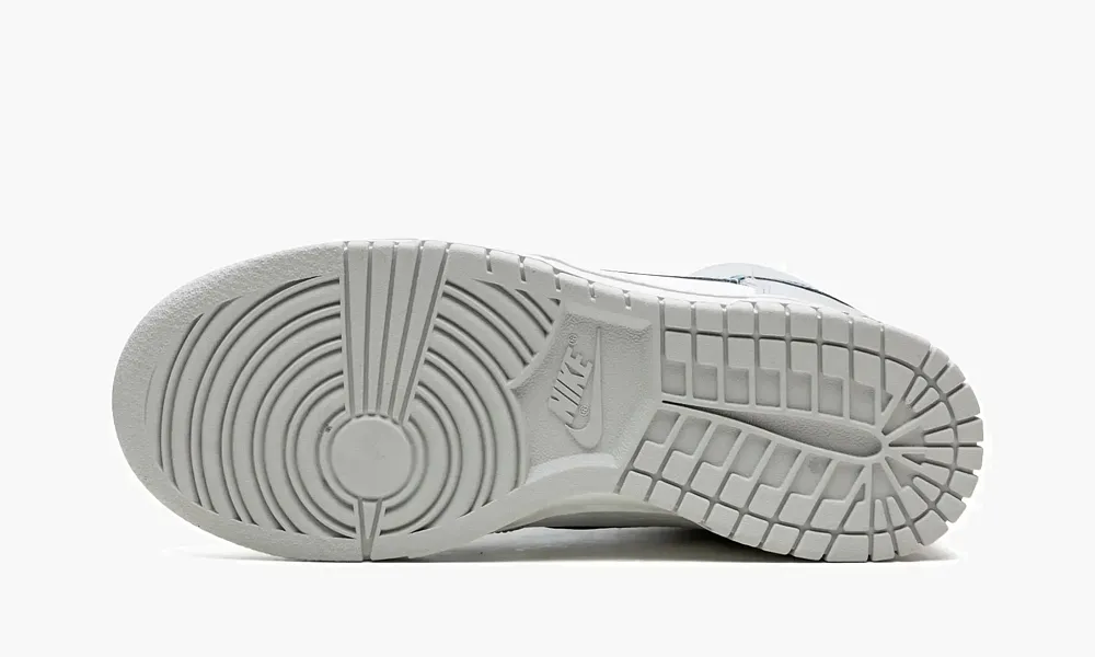 Nike Dunk High WMNS Fls