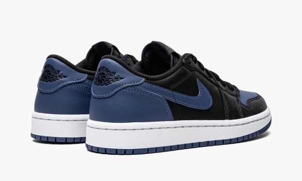 Air Jordan 1 Retro Low OG WMNS Mystic Navy 