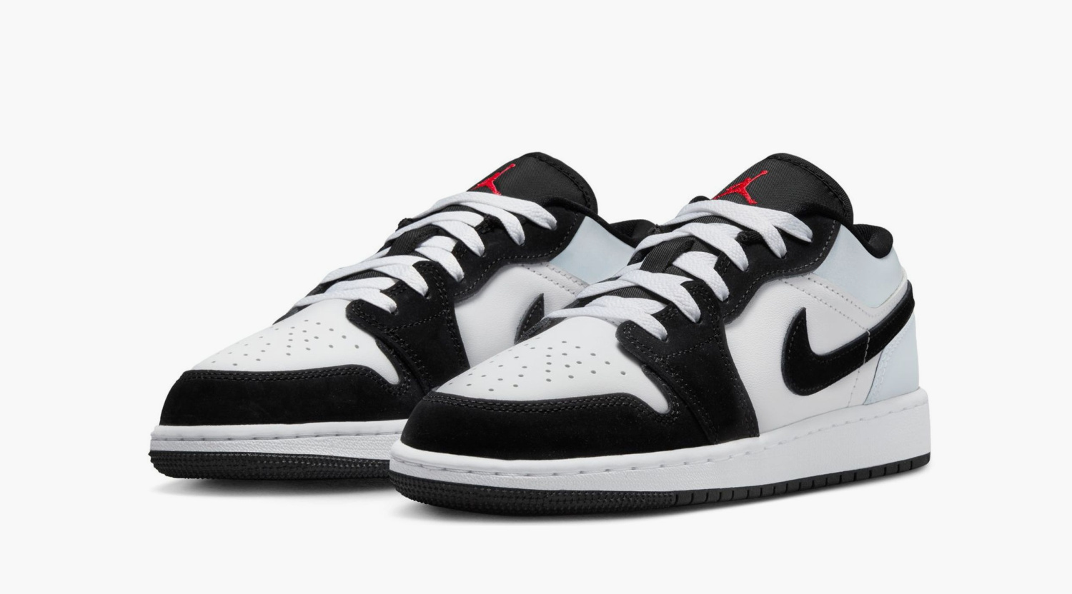 Air Jordan 1 Low GS Panda Toe 