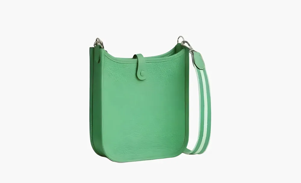 HERMES Evelyne Leather Crossbody Bag Green