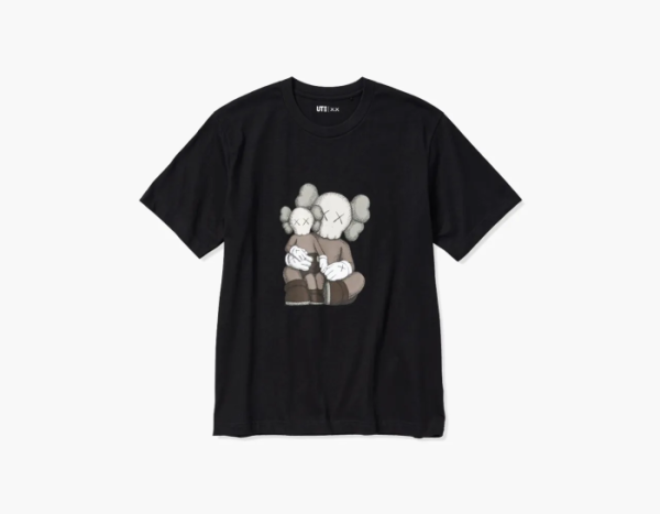Kaws x Uniqlo Graphic T-Shirt Black 