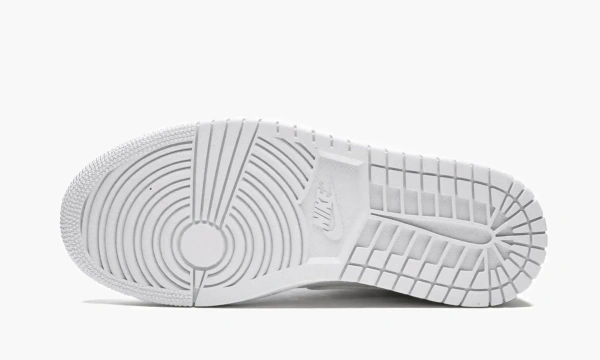 Air Jordan 1 Mid WMNS Triple White Patent Leather 