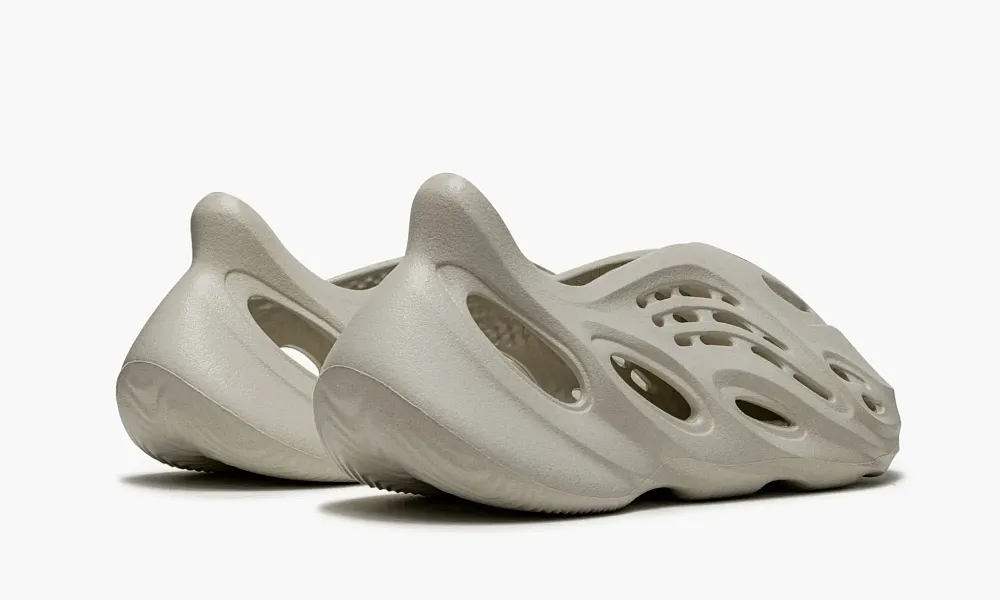 Yeezy Foam Rnnr Mxt Sand