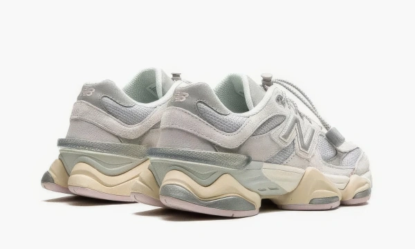 New Balance 9060 Grey Lilac 