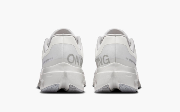 On Cloudsurfer Next White / White