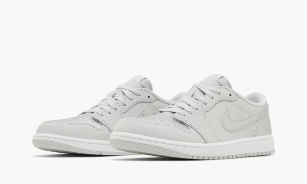 Air Jordan 1 Retro Low OG Metallic Silver 