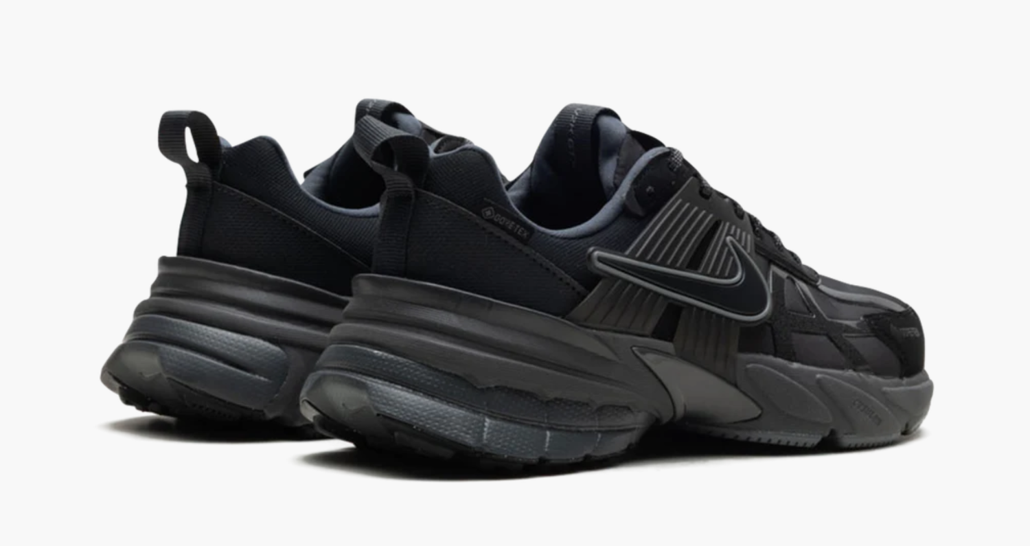 Nike V2K Run GORE-TEX WMNS Iron Grey 