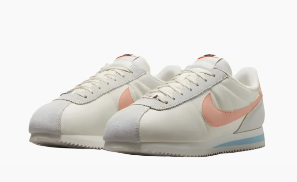 Nike Cortez WMNS Light Beige 
