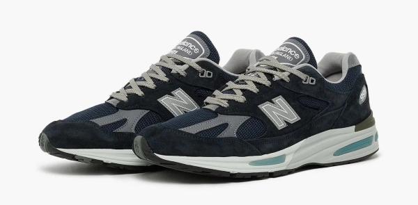 New Balance 991v2 Made in England Dark Navy 