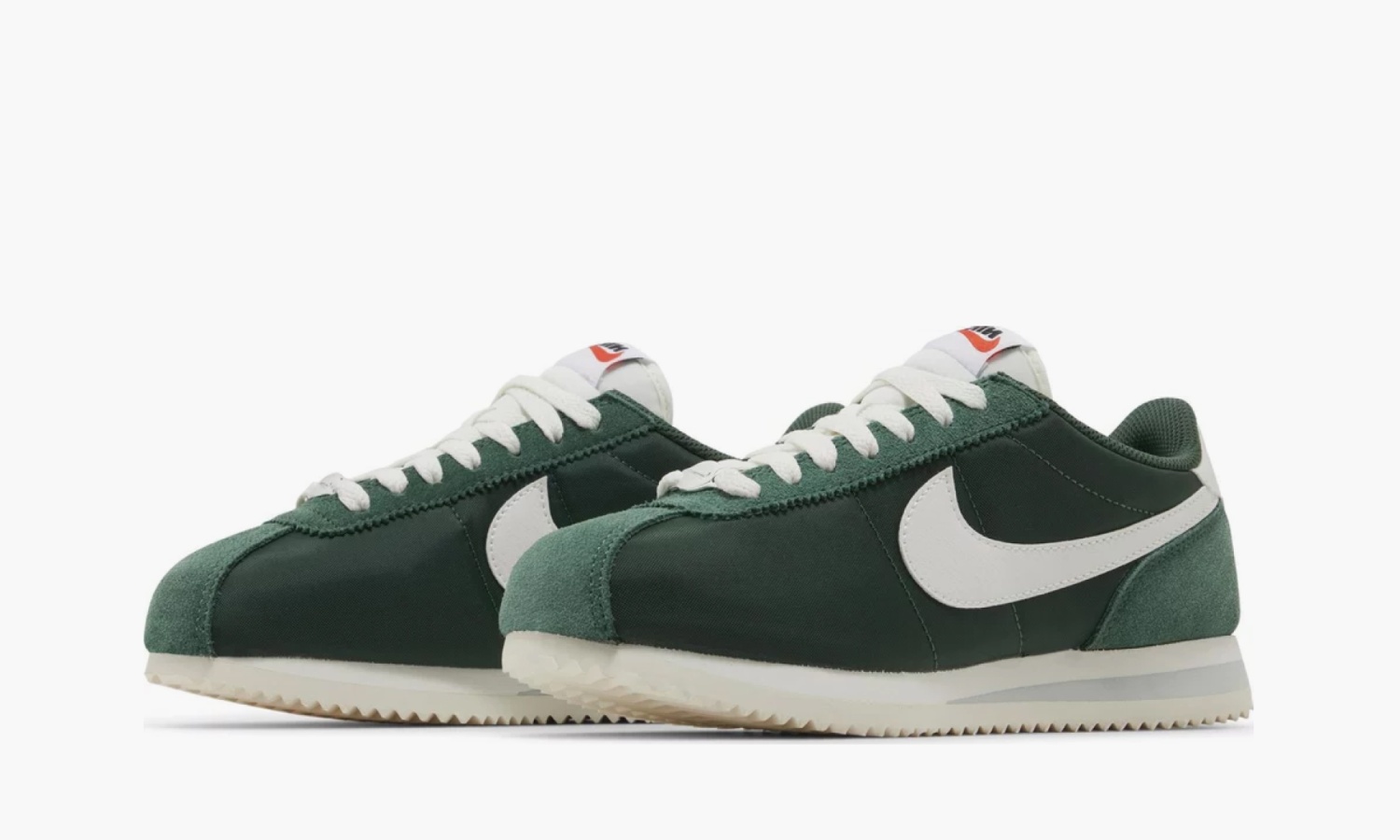 Nike Wmns Cortez "Fir" 