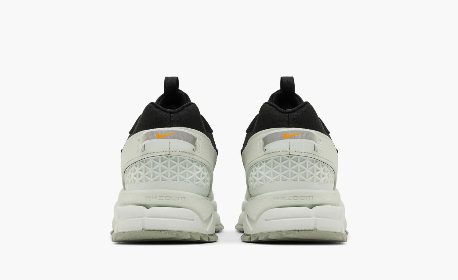 Nike Zoom Vomero Roam Black Light Silver 