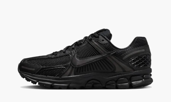 Nike Zoom Vomero 5 Triple Black 